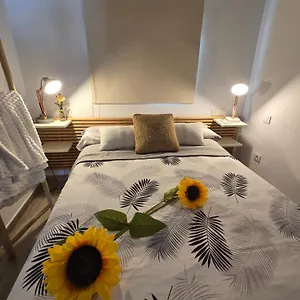 https://the-sunflower.in-canary-islands.com